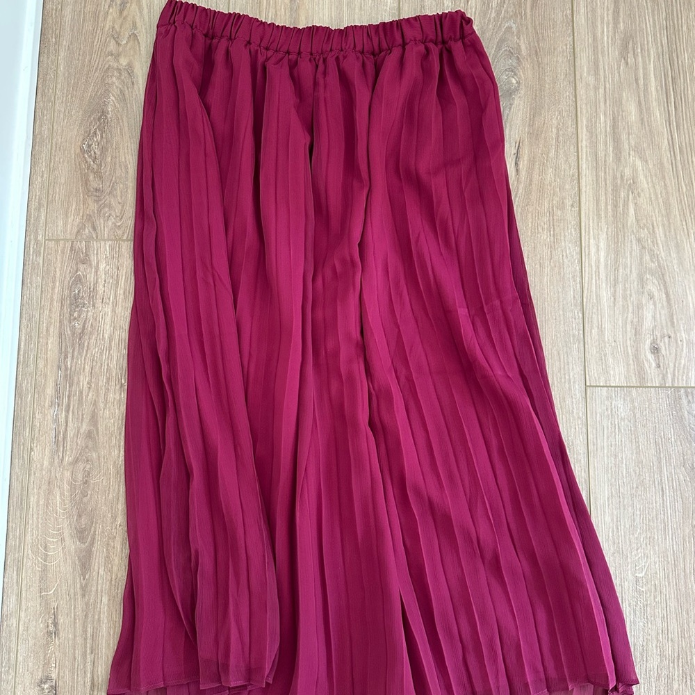 Spartina 449 Pleated Midi Skirt